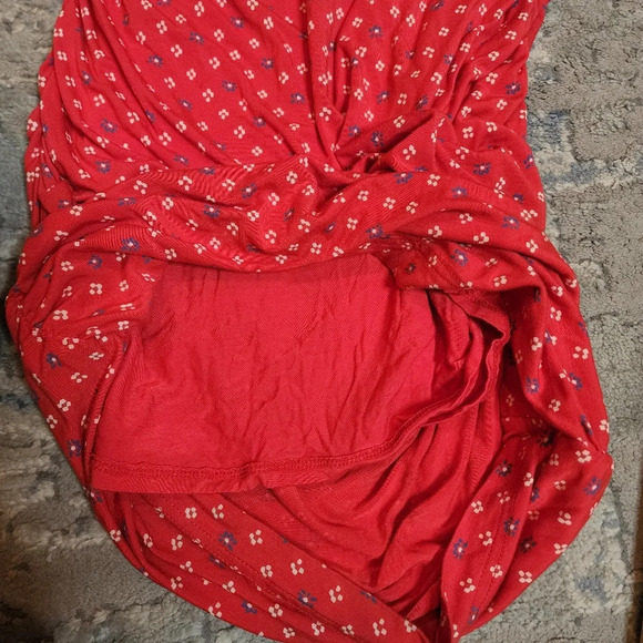 Anthropologie Moulinette Soeurs Stretch Jersey Midi Red Floral Ruched Midi Dress - Picture 4 of 16